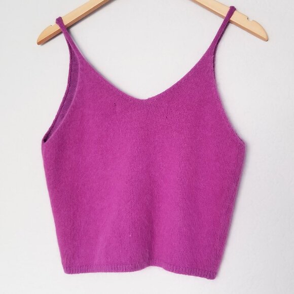 NEW Code x Mode Angora Rabbit Purple Sleeveless Fuzzy Knit Top V Neck Crop Top M - Picture 5 of 15